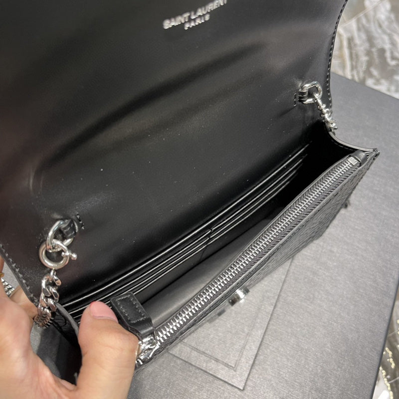Luxurious Totes - Latest - 8806
