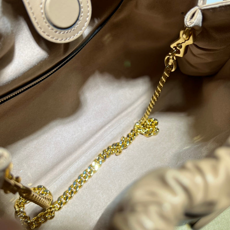 GUI - Luxurious Totes - 305