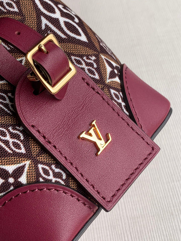 Luxurious Totes - Latest - 1543