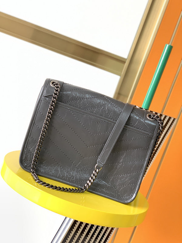 Luxurious Totes - Latest - 8886