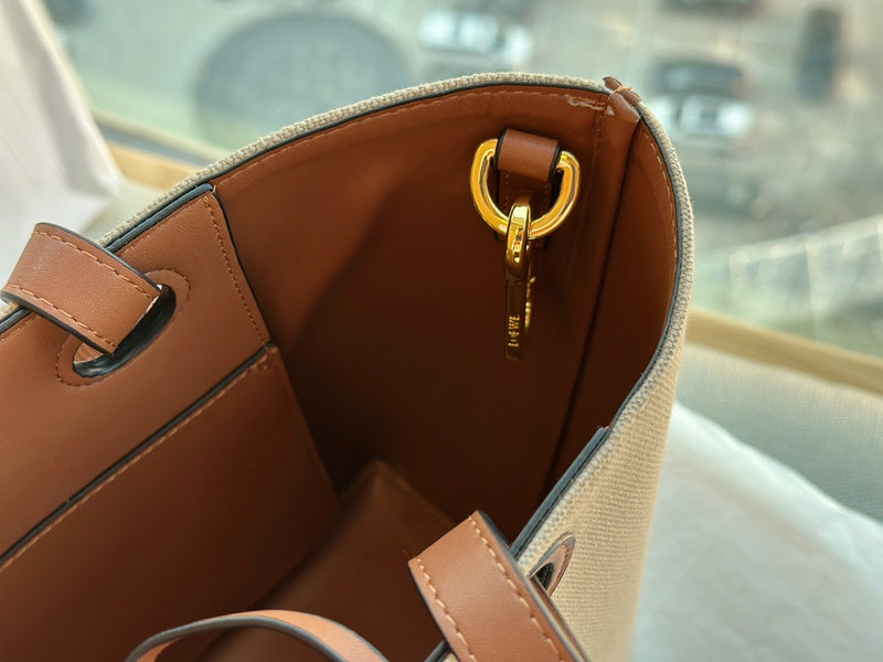 Luxurious Totes - LW-CH Bags - 052