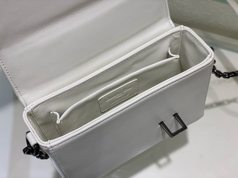 Luxurious Totes - Latest - 6192