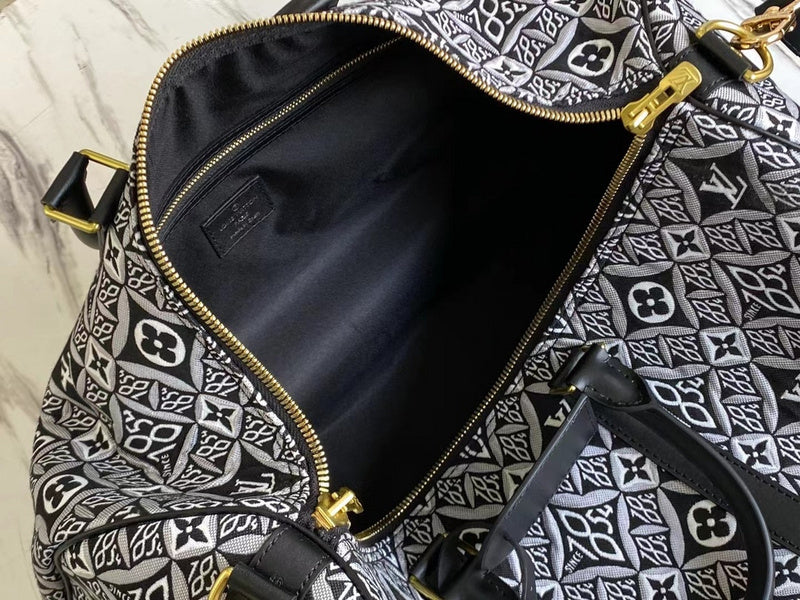 LOV - Luxurious Totes - 2450