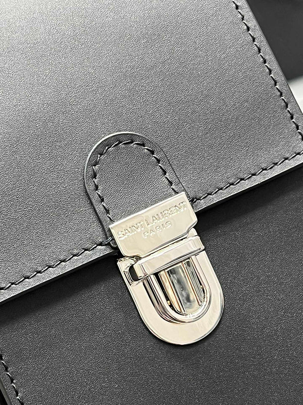Luxurious Totes - Latest - 8382