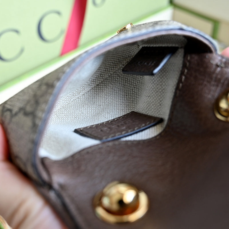 GUI - Luxurious Totes - 899