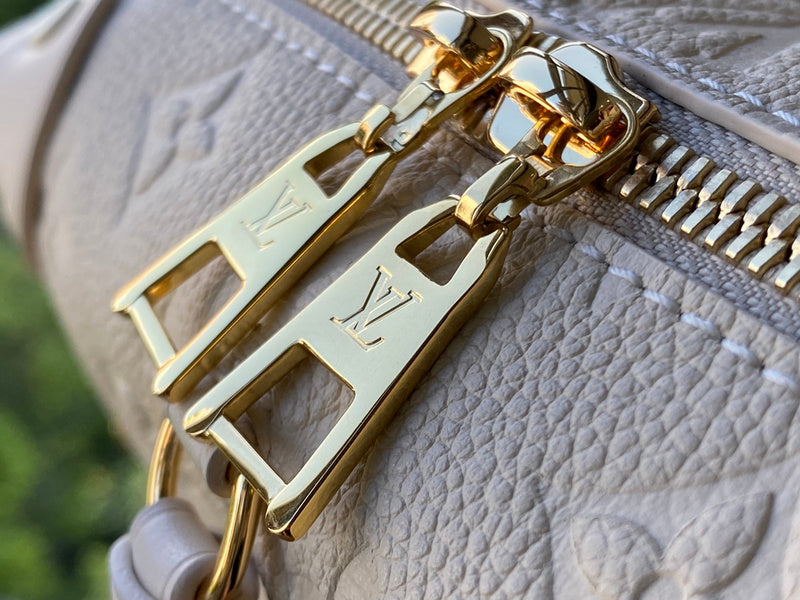 Luxurious Totes - Latest - 1363