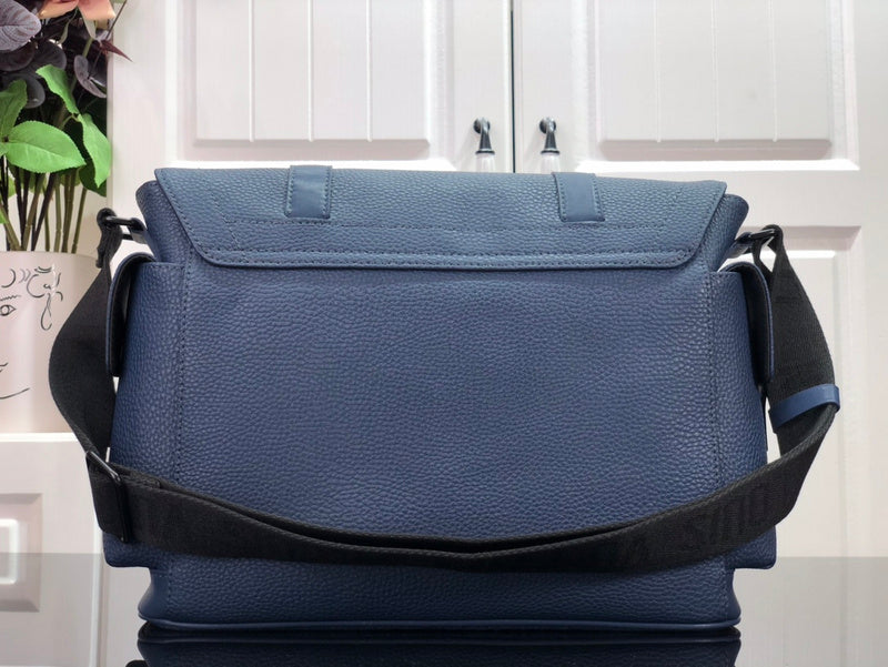 LOV - Luxurious Totes - 2339