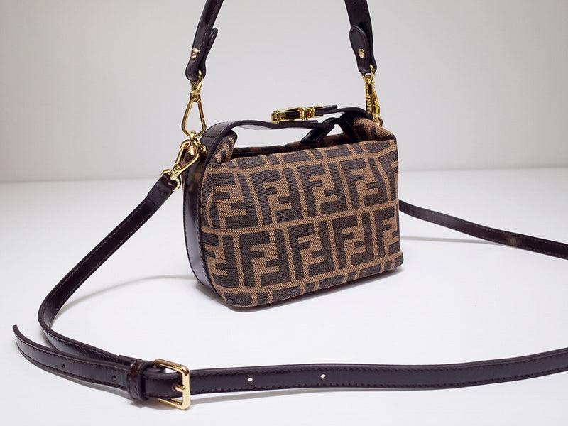 Luxurious Totes - Latest - 11387
