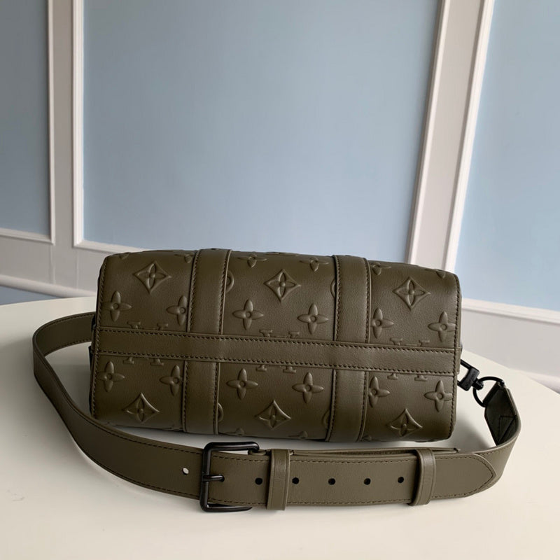 LOV - Luxurious Totes - 2378