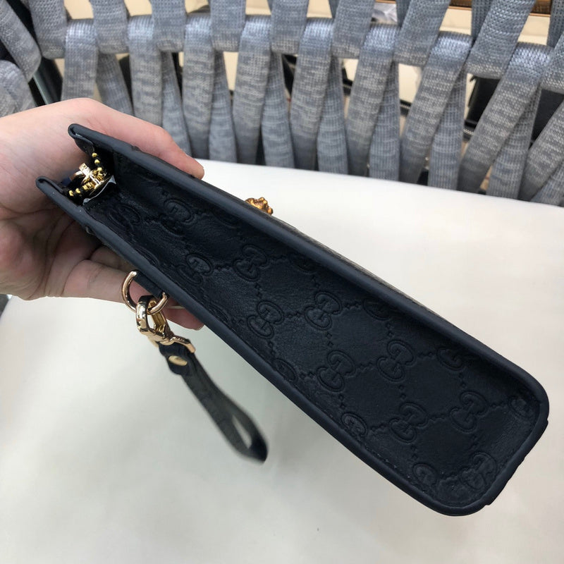 GUI - Luxurious Totes - 1097