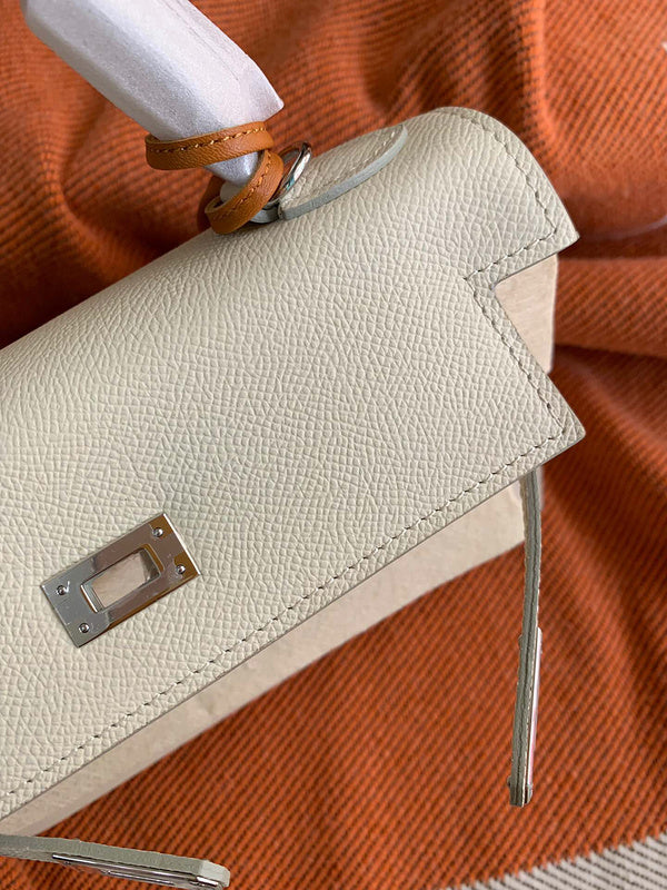 Luxurious Totes - Latest - 6789