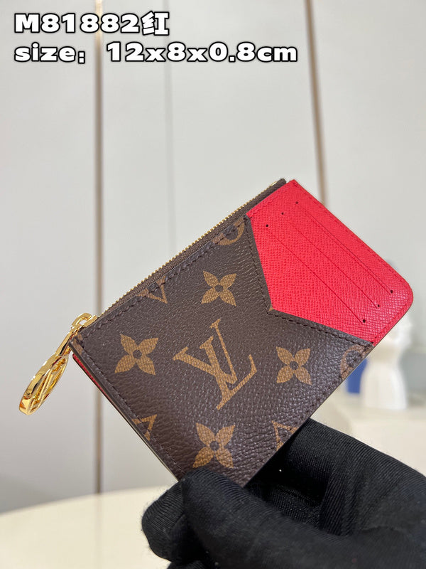 LOV - Luxurious Totes - 572