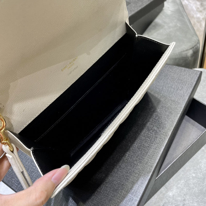 Luxurious Totes - Latest - 8826