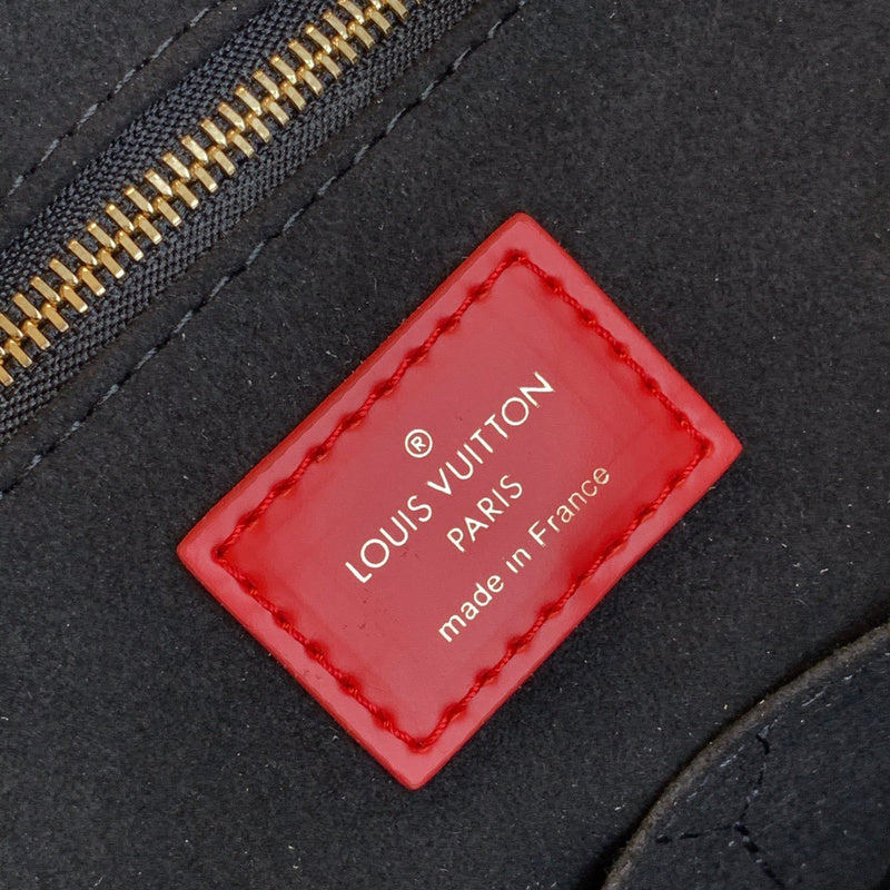 Luxurious Totes - Latest - 1906