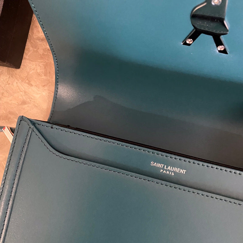 Luxurious Totes - Latest - 9084