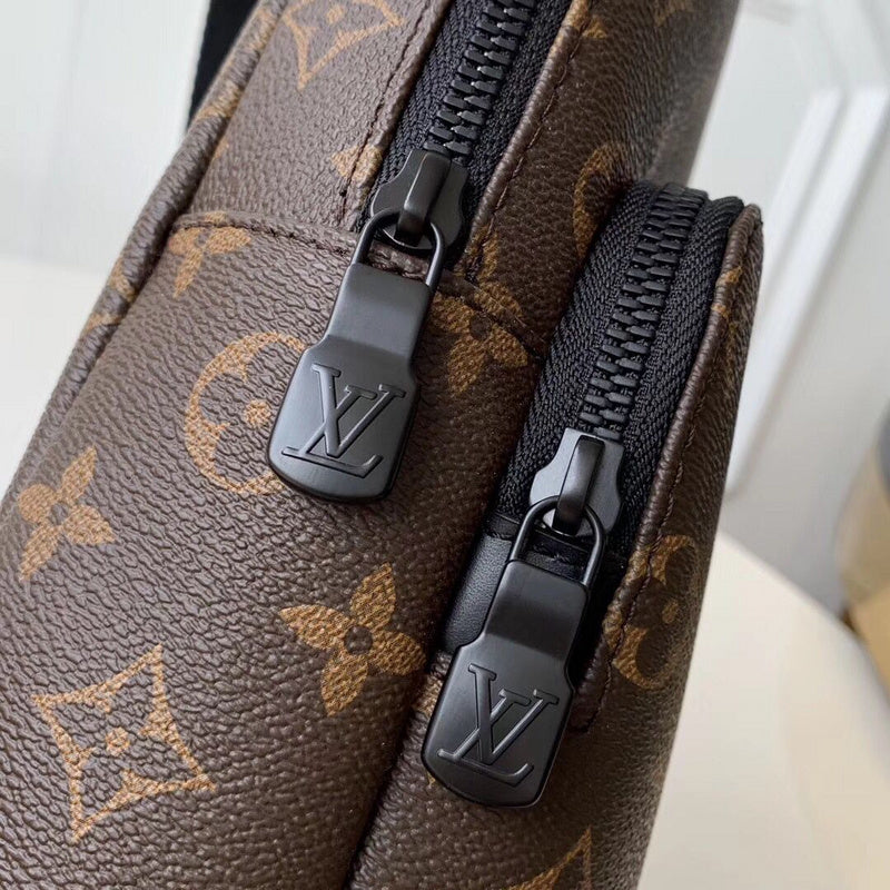 LOV - Luxurious Totes - 2693