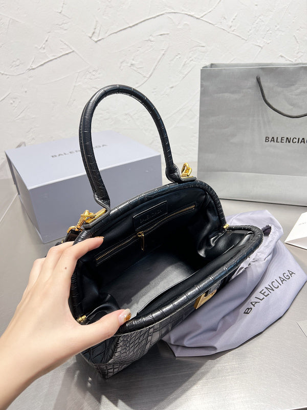 Luxurious Totes - BGA2 Bags - 018
