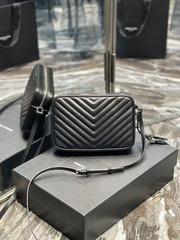 Luxurious Totes - Latest - 8220
