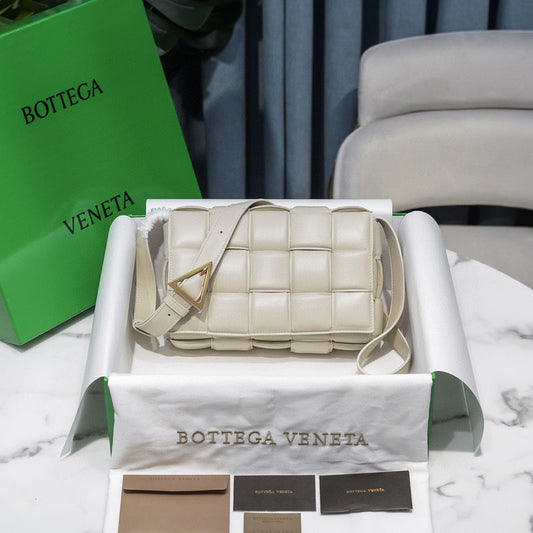 Luxurious-Totes - BV Bags - 2653