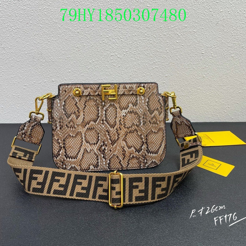 GC - Shoulder - 2779