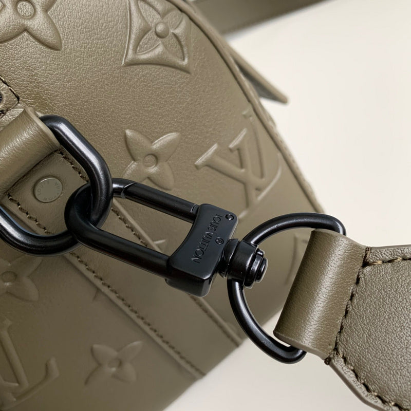 LOV - Luxurious Totes - 2378