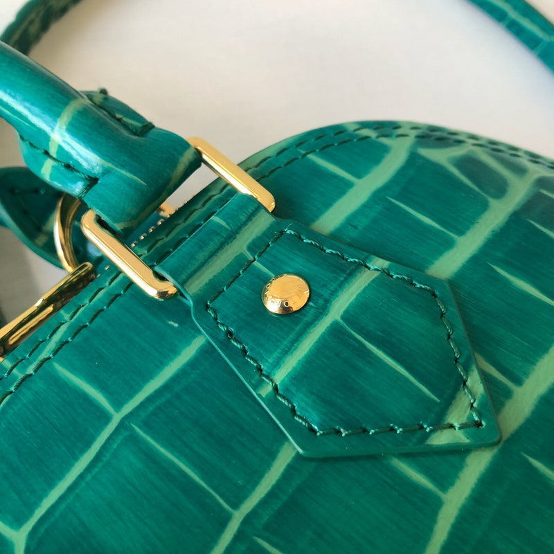 Luxurious Totes - Latest - 2319
