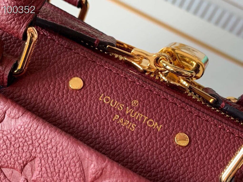 Luxurious Totes - Latest - 9660