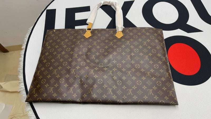 Lux-Totes - LOV Bags - 1070