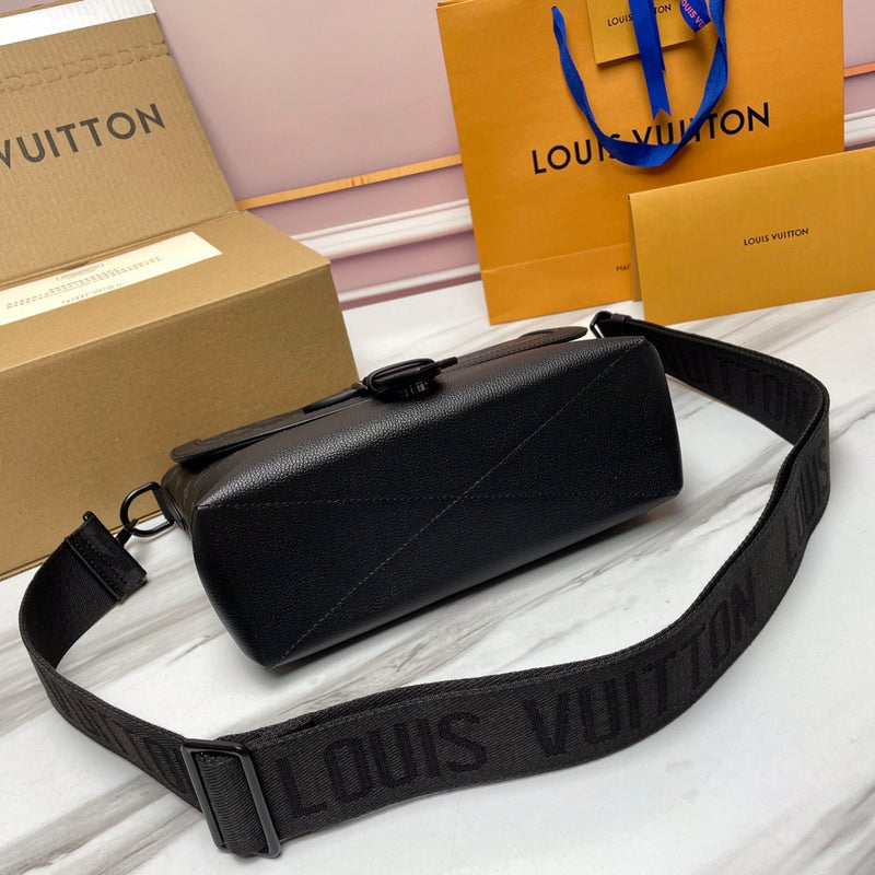 LOV - Luxurious Totes - 1738