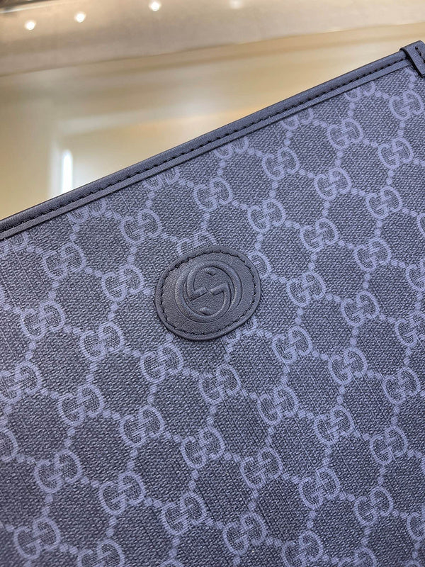 GUI - Luxurious Totes - 1241