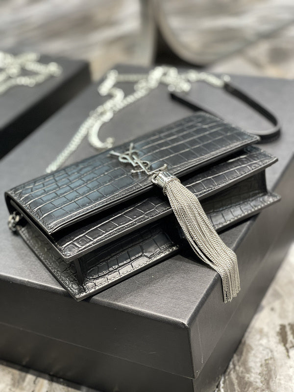 Luxurious Totes - Latest - 8805