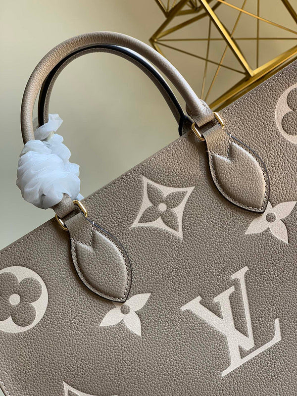 LOV - Luxurious Totes - 2021