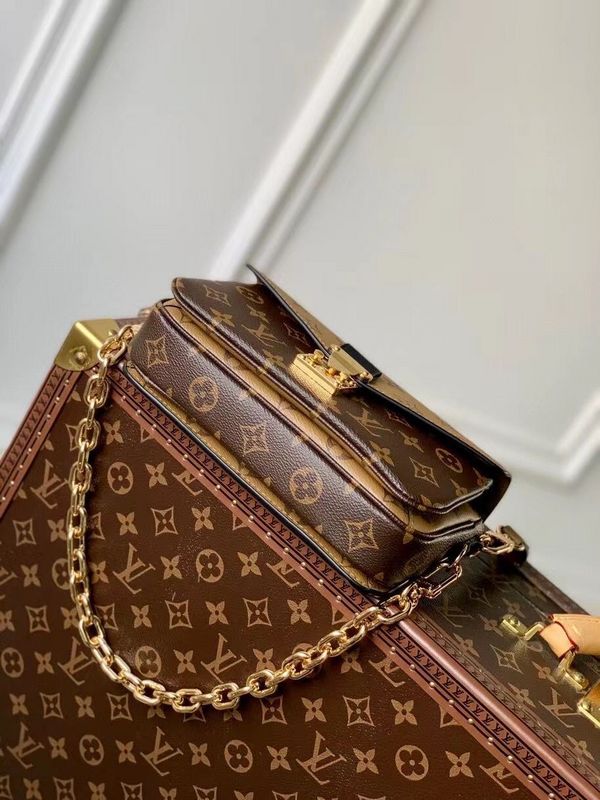 LOV - Luxurious Totes - 826