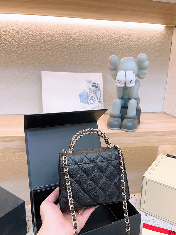 Luxurious Totes - CNL3 Bags - 103