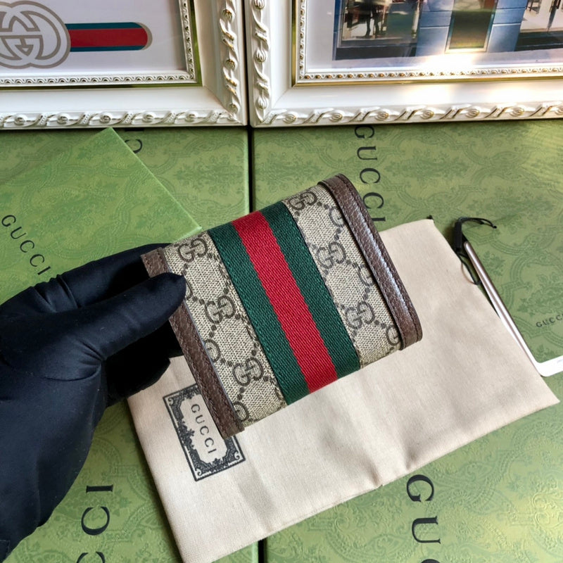 GUI - Luxurious Totes - 182