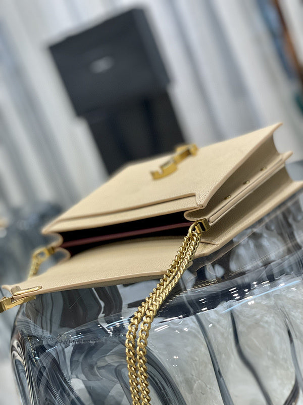 Luxurious Totes - Latest - 8917