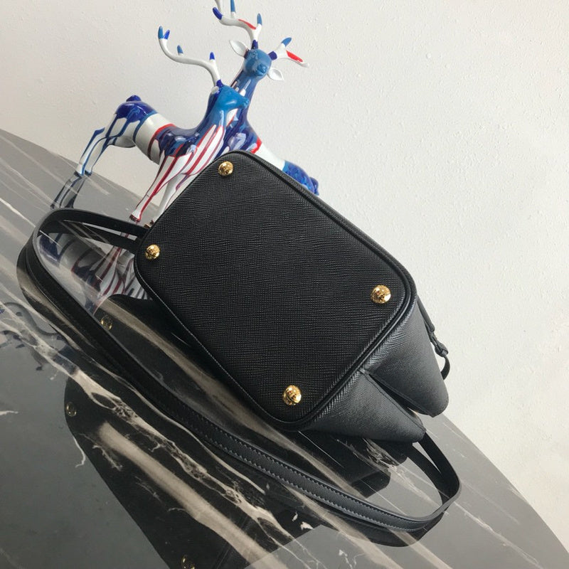 Luxurious Totes - Latest - 4718