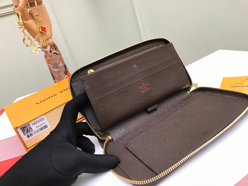 Luxurious Totes - Latest - 685