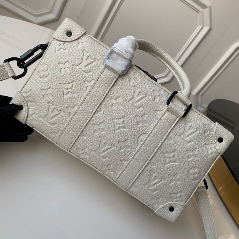 LOV - Luxurious Totes - 2675