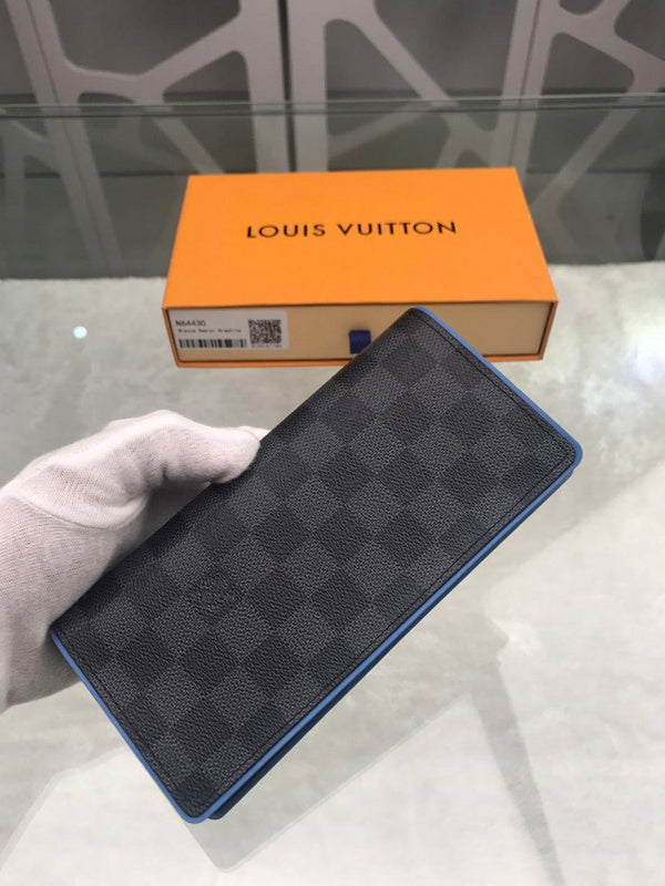 LOV - Luxurious Totes - 2301