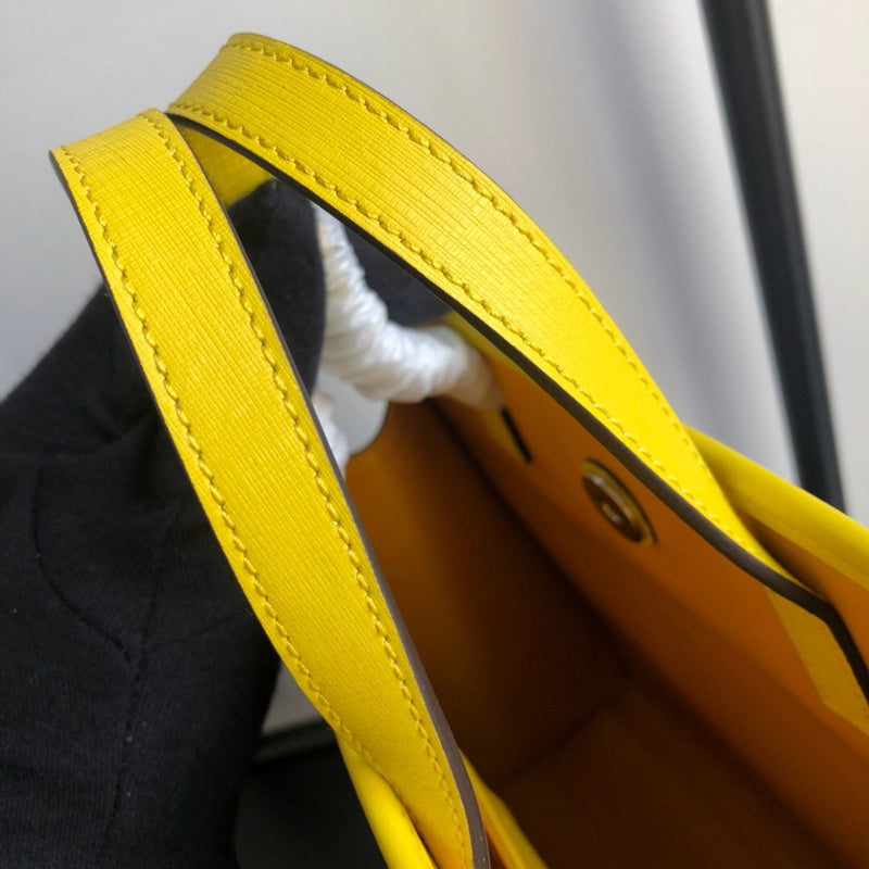 Luxurious Totes - Latest - 9840