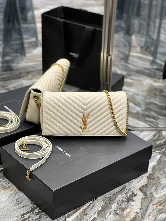 Luxurious Totes - Latest - 8510