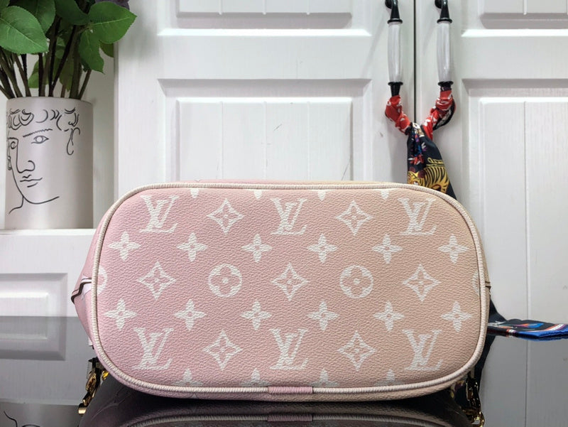 LOV - Luxurious Totes - 1361