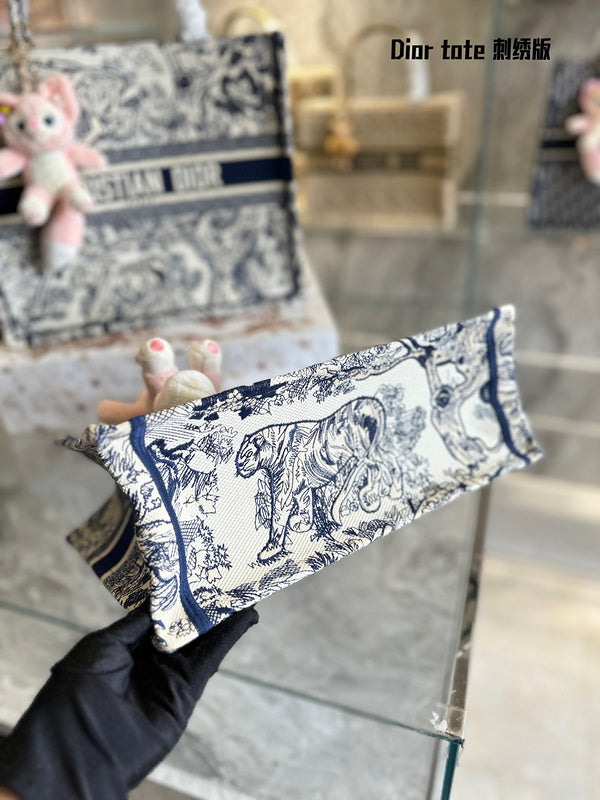 Luxurious Totes - DOR2 Bags - 243