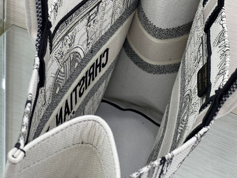 Luxurious Totes - Latest - 6262