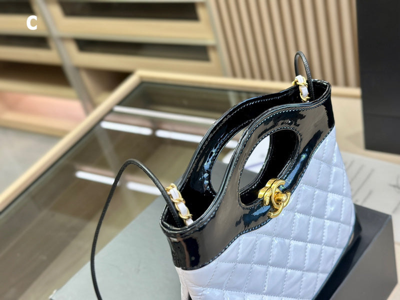 Luxurious Totes - CNL3 Bags - 114