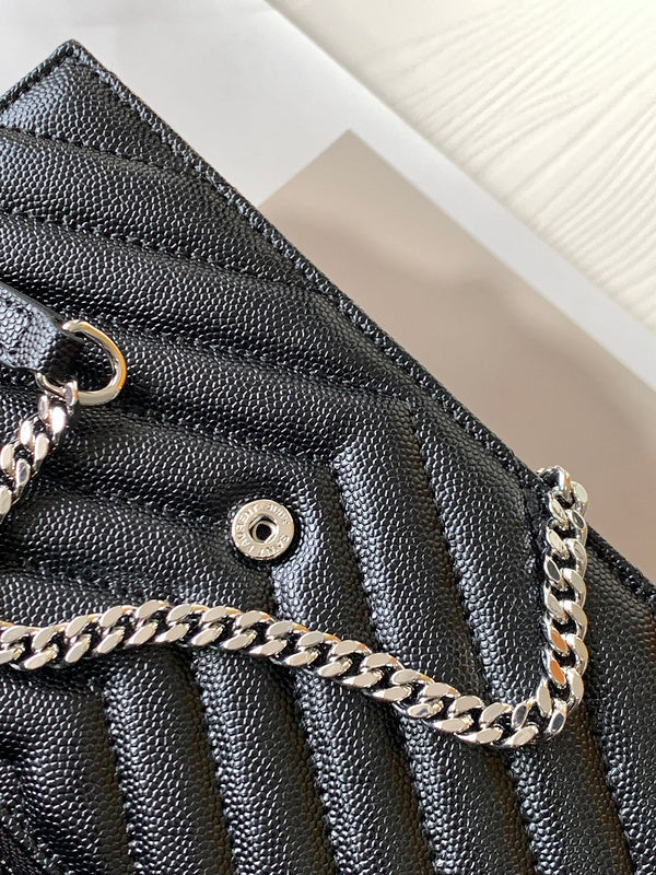 Luxurious Totes - Latest - 8086
