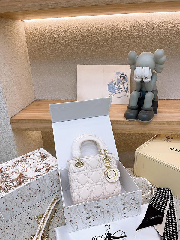 Luxurious Totes - DOR2 Bags - 154