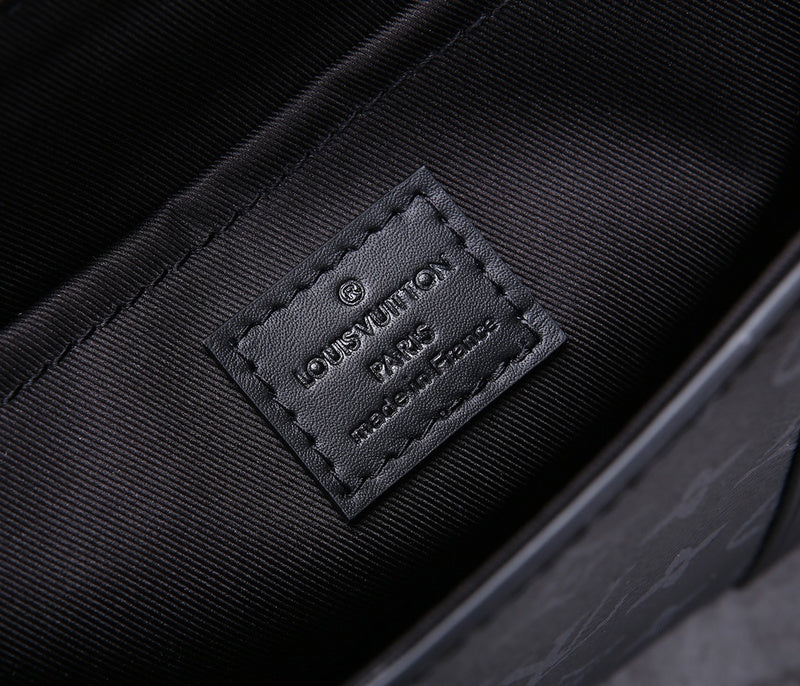 LOV - Luxurious Totes - 2181
