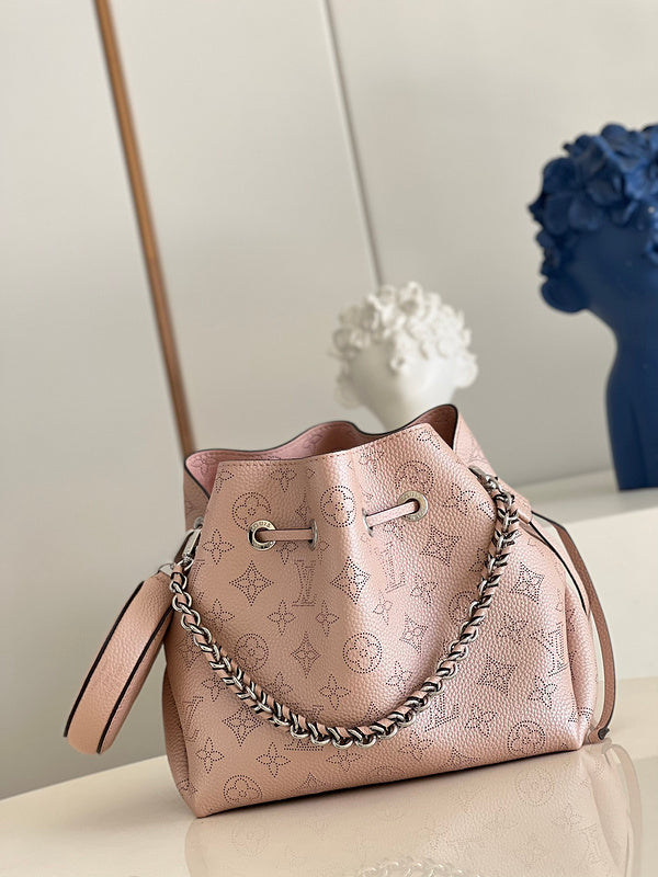 LOV - Luxurious Totes - 2121